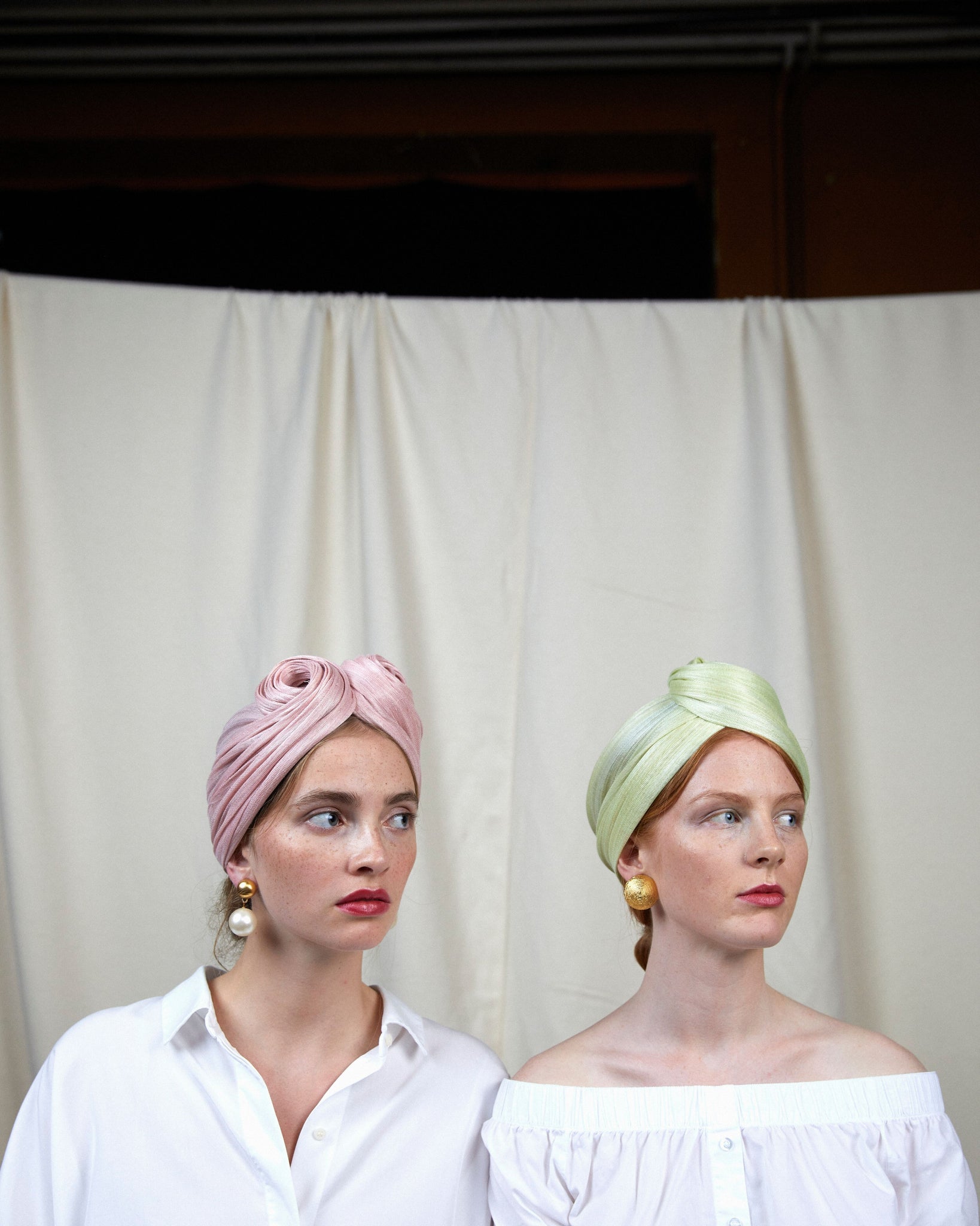HEADQUARTER | couture headwear Musa turban, made of banana straw. Designed and handcrafted in Switzerland.