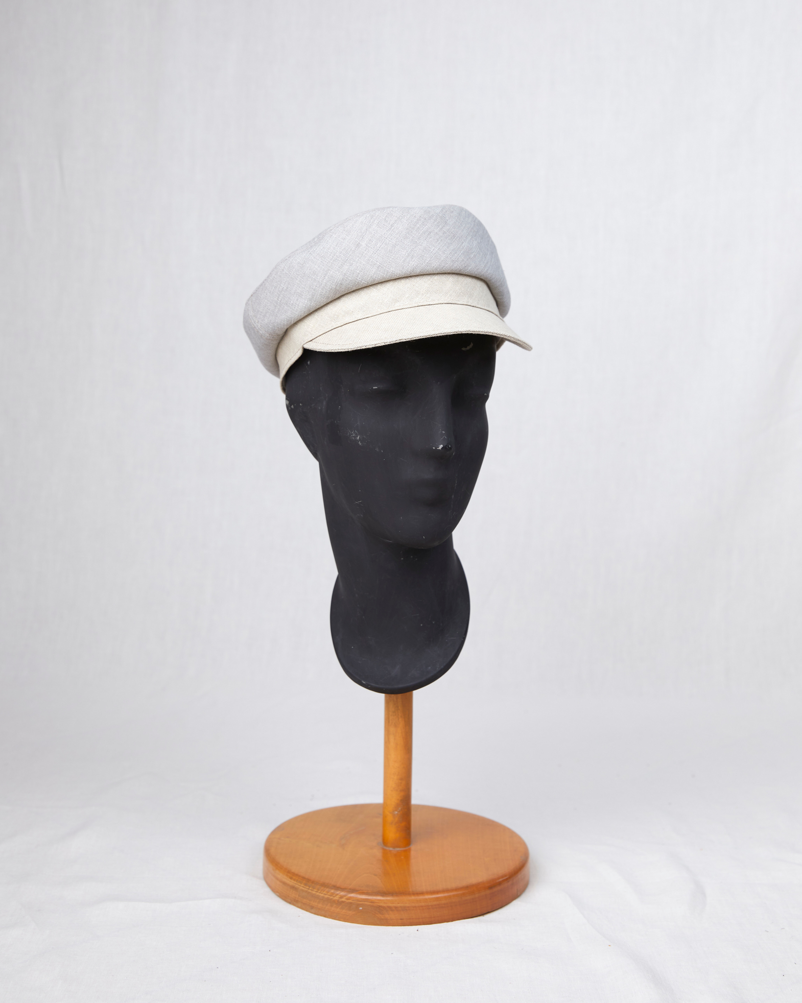 HEADQUARTER | couture headwear Sailor's cap, made of double face linen. Designed and handcrafted in Switzerland.